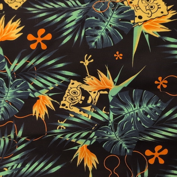 NWT Nickelodeon SpongeBob Black/Yellow/Green Button Down Hawaiian Shirt, XL - Picture 3 of 8